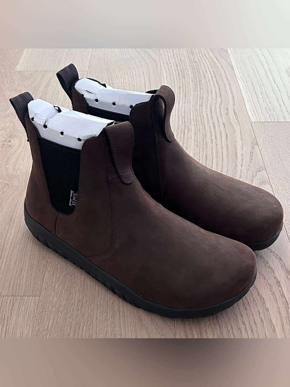 Lems Barefoot Chelsea Boot - Size 11.5 Mens/13 Womens Brand New